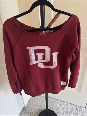 Retro Brand University of Denver DU Distressed Cut Neck Sweatshirt size L